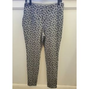 Chico's So Slimming Animal Print Ankle Leggings Size Medium